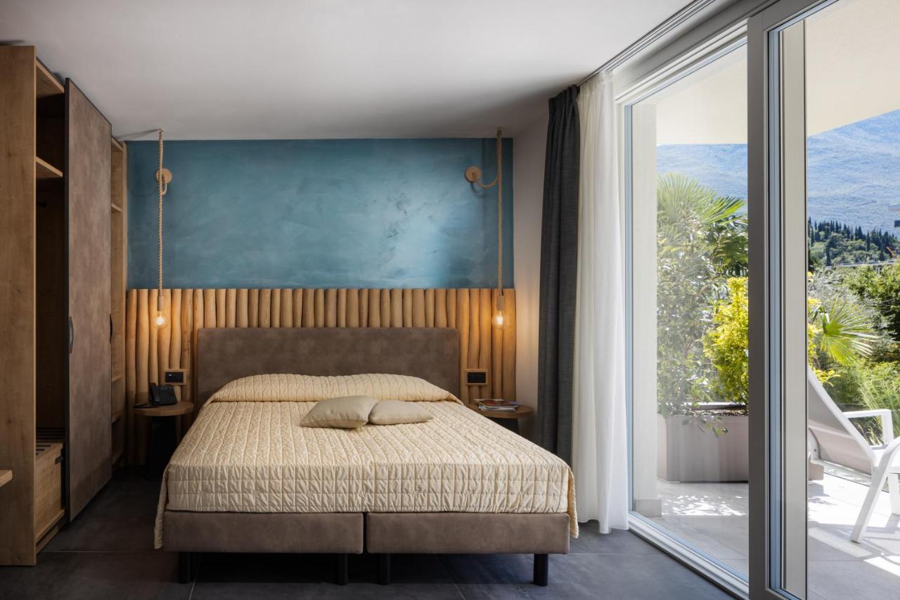 Aris Apartments & Sky Pool - Tonelli Hotels - Adult Friendly Riva del Garda Luaran gambar