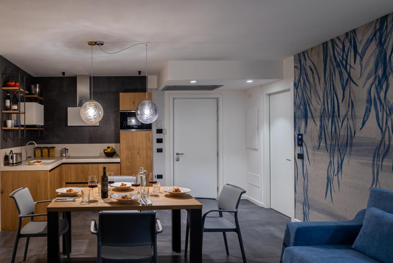 Aris Apartments & Sky Pool - Tonelli Hotels - Adult Friendly Riva del Garda Luaran gambar