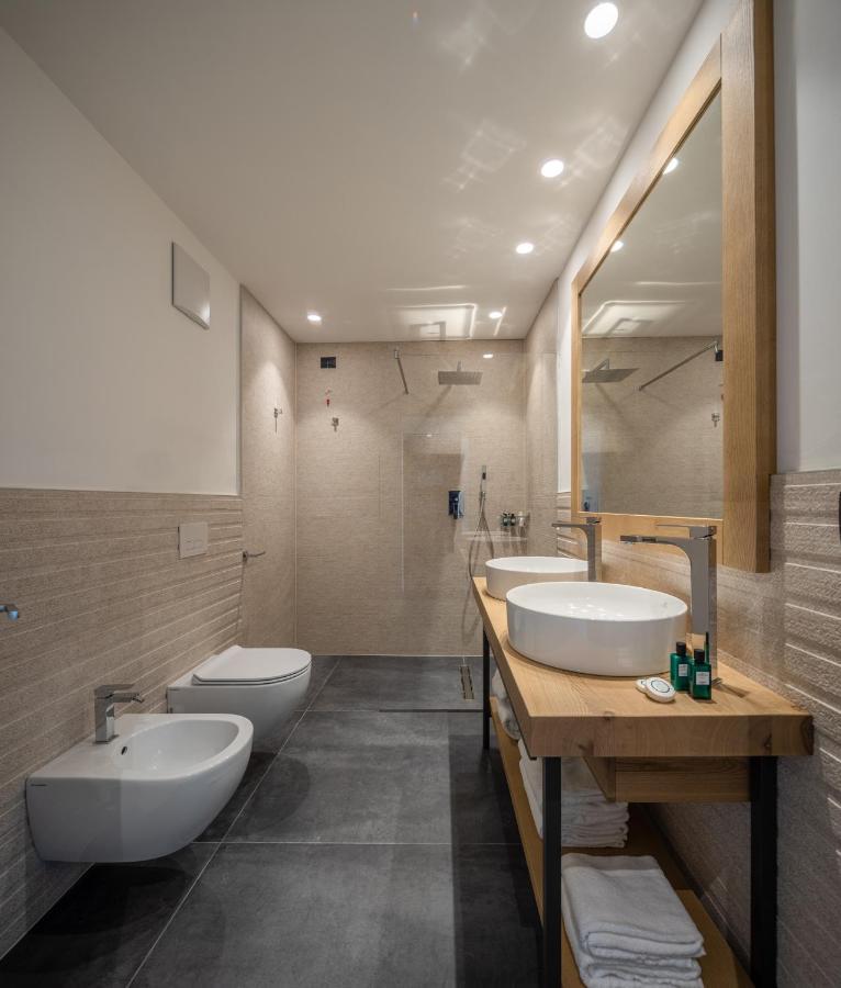 Aris Apartments & Sky Pool - Tonelli Hotels - Adult Friendly Riva del Garda Luaran gambar