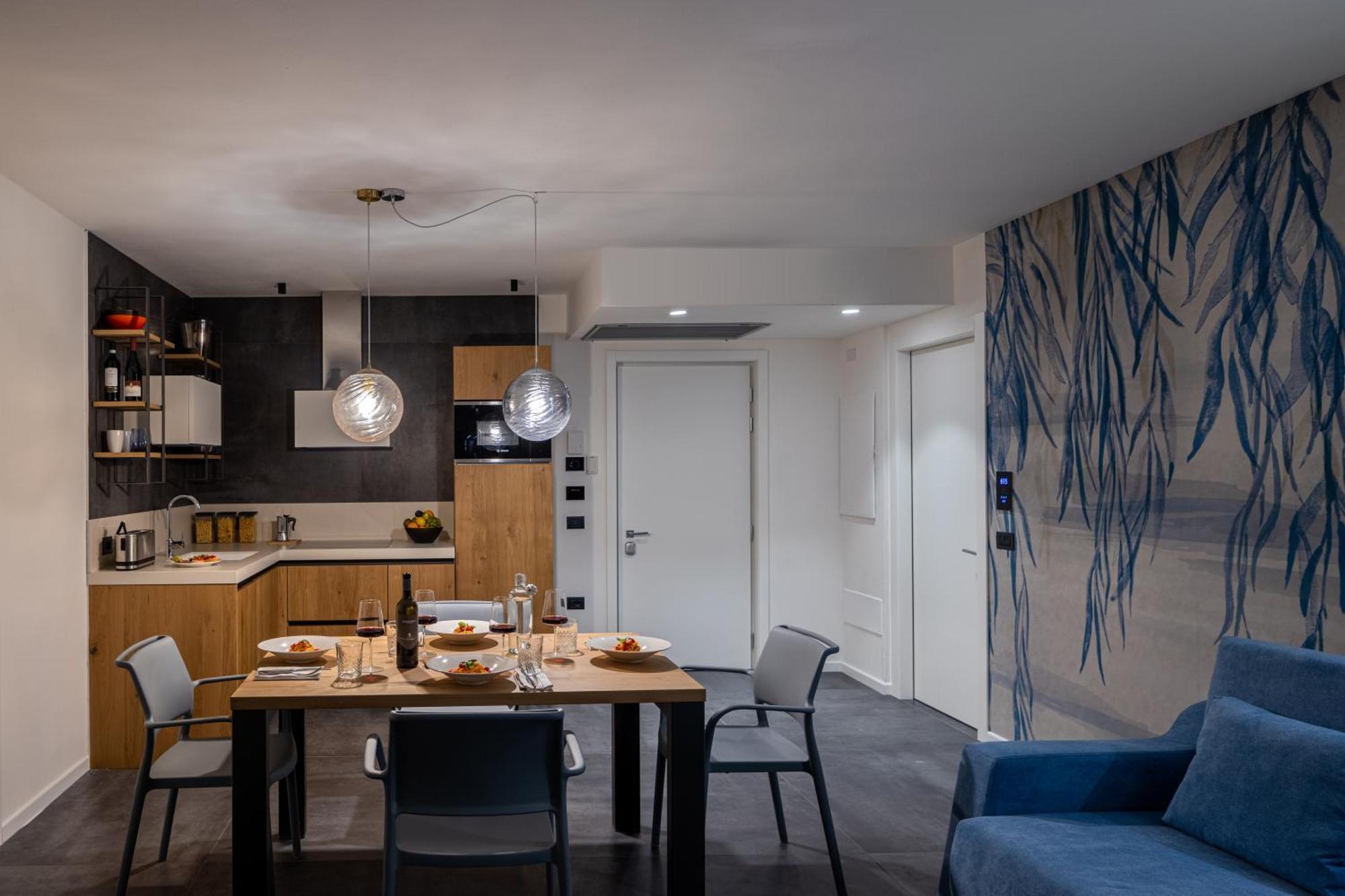 Aris Apartments & Sky Pool - Tonelli Hotels - Adult Friendly Riva del Garda Luaran gambar